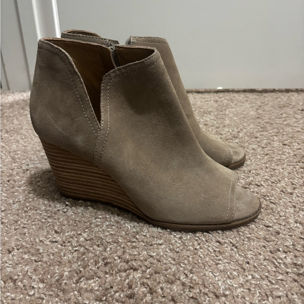 Lucky Brand Taupe Wedge Booties